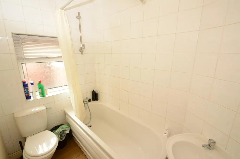Ladybarn Lane, Fallowfield, M14, photo 7