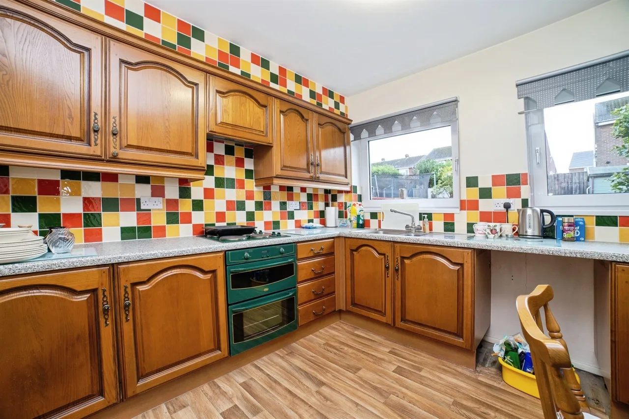Beech Avenue, Alfreton, DE55, photo 3