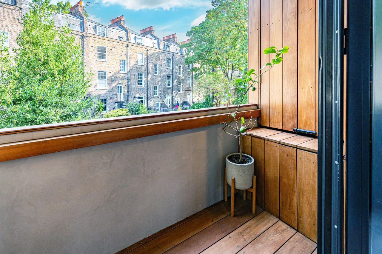 20 Claremont Close, London, photo 5