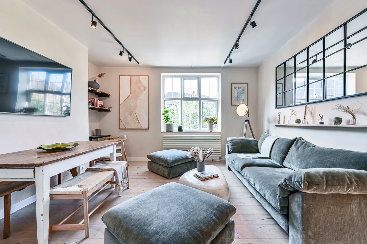 2 bed flat to rent — 20 Claremont Close, London