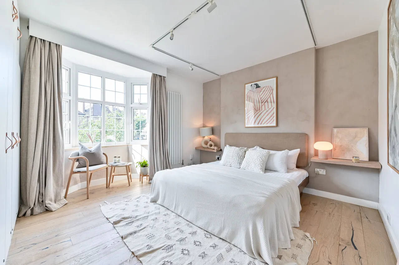 20 Claremont Close, London, photo 3
