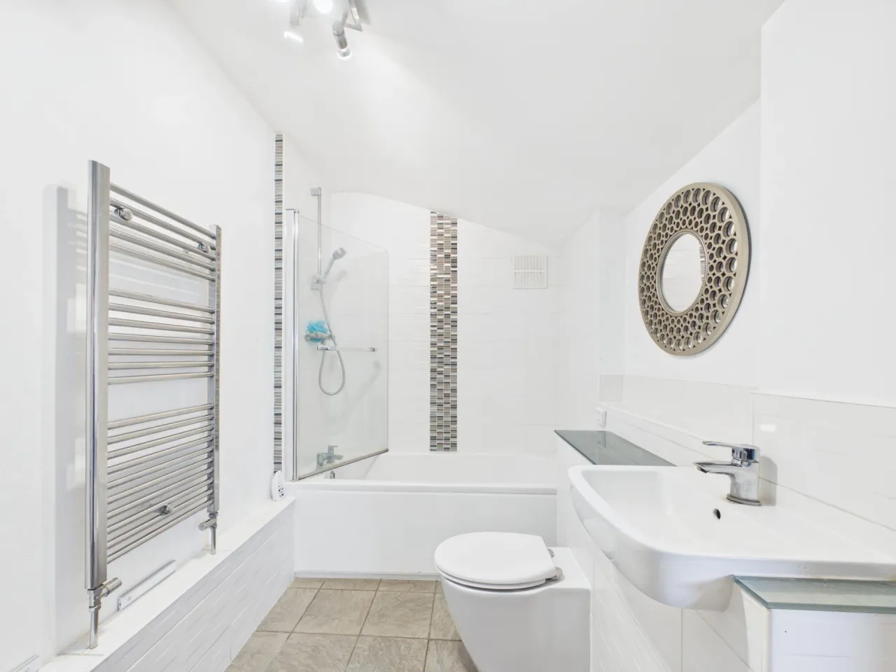 Beccles Road, Carlton Colville, photo 9