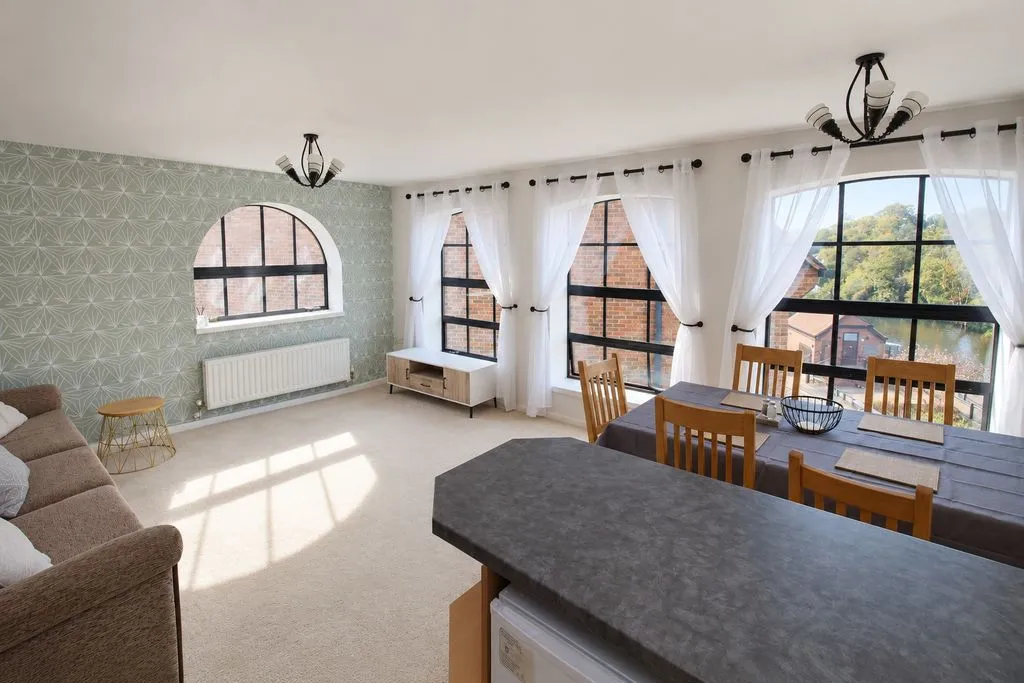2 bed flat for sale, Whitefriars Wharf, Tonbridge