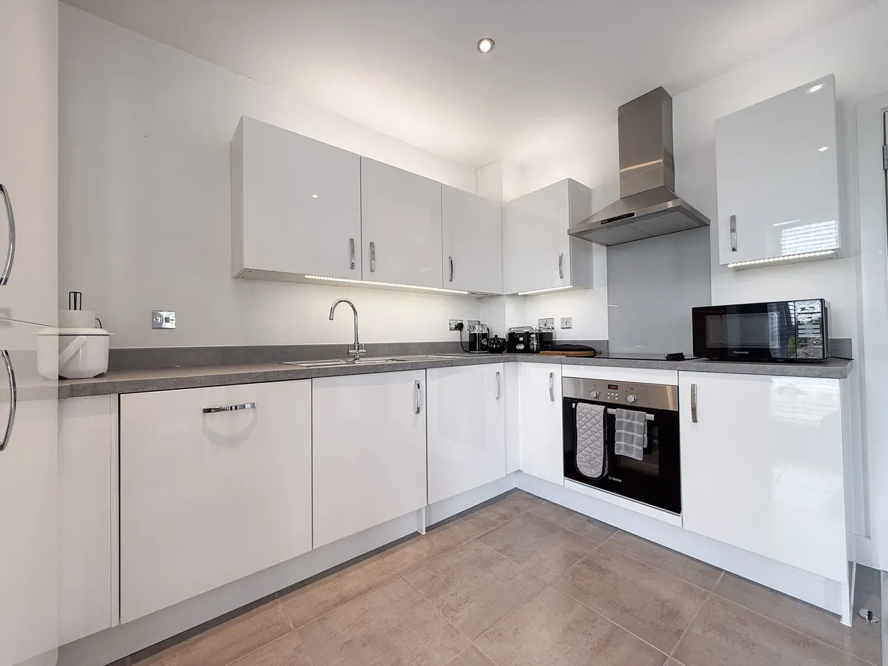 Harvest Street, Cheltenham, GL52, photo 5