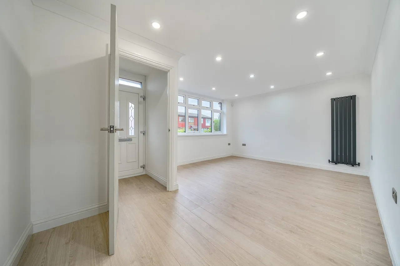 Bennett Close, DA16, photo 12