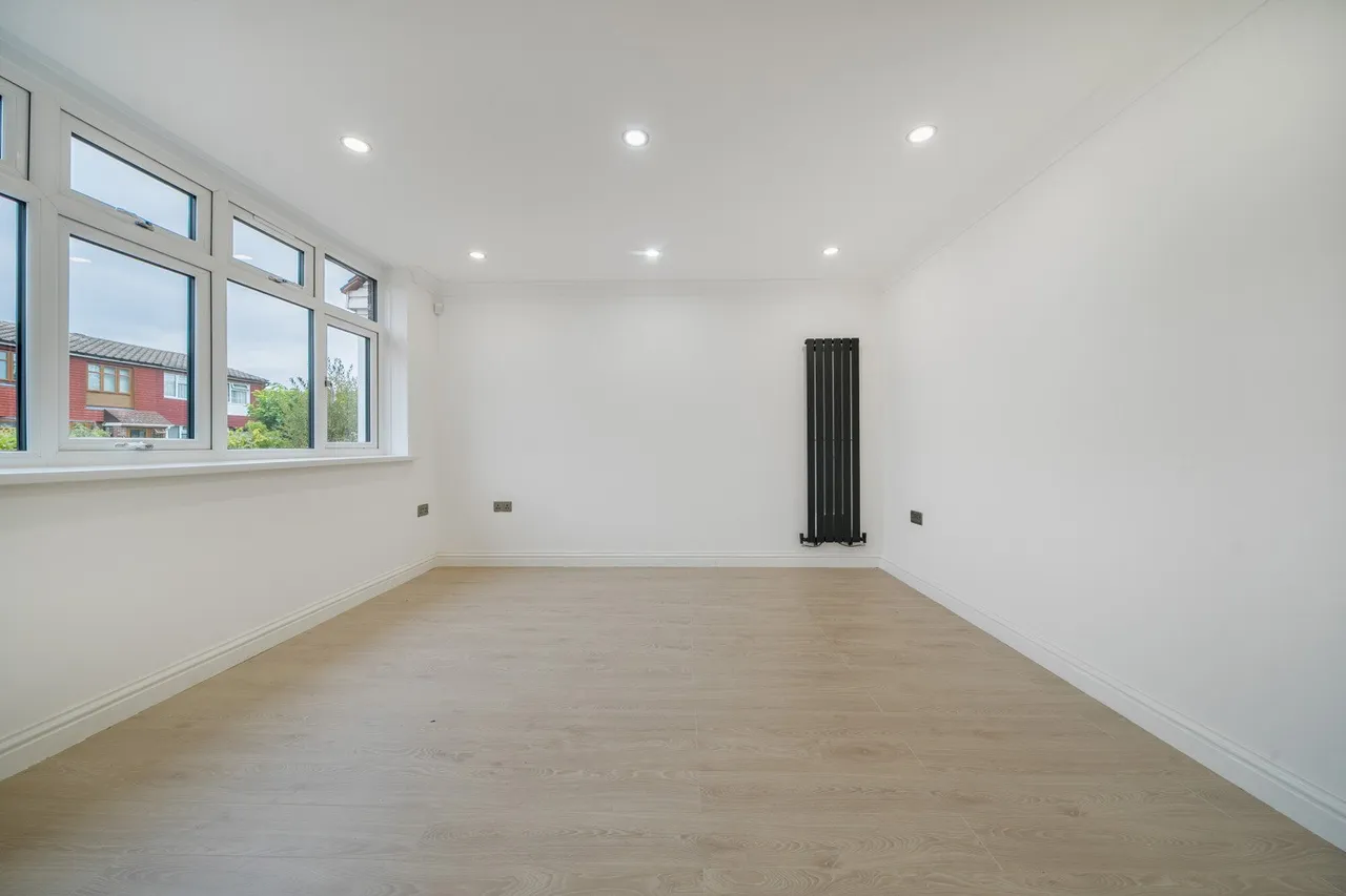 Bennett Close, DA16, photo 6