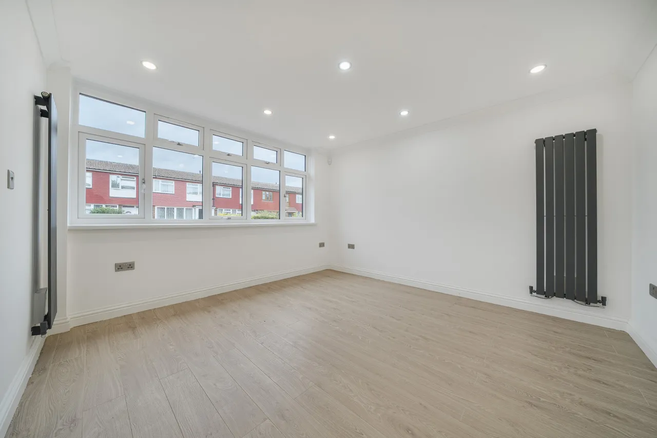 Bennett Close, DA16, photo 2