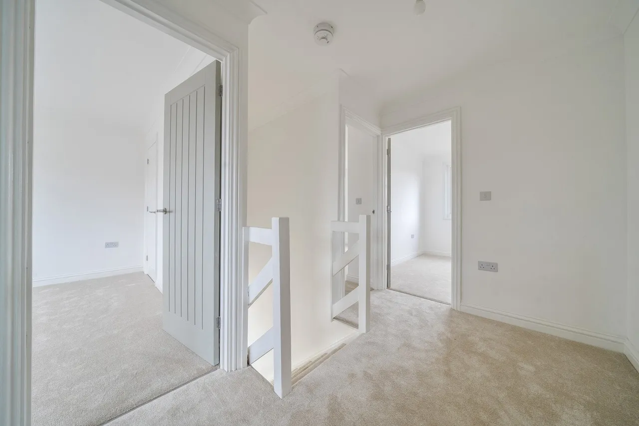 Bennett Close, DA16, photo 16