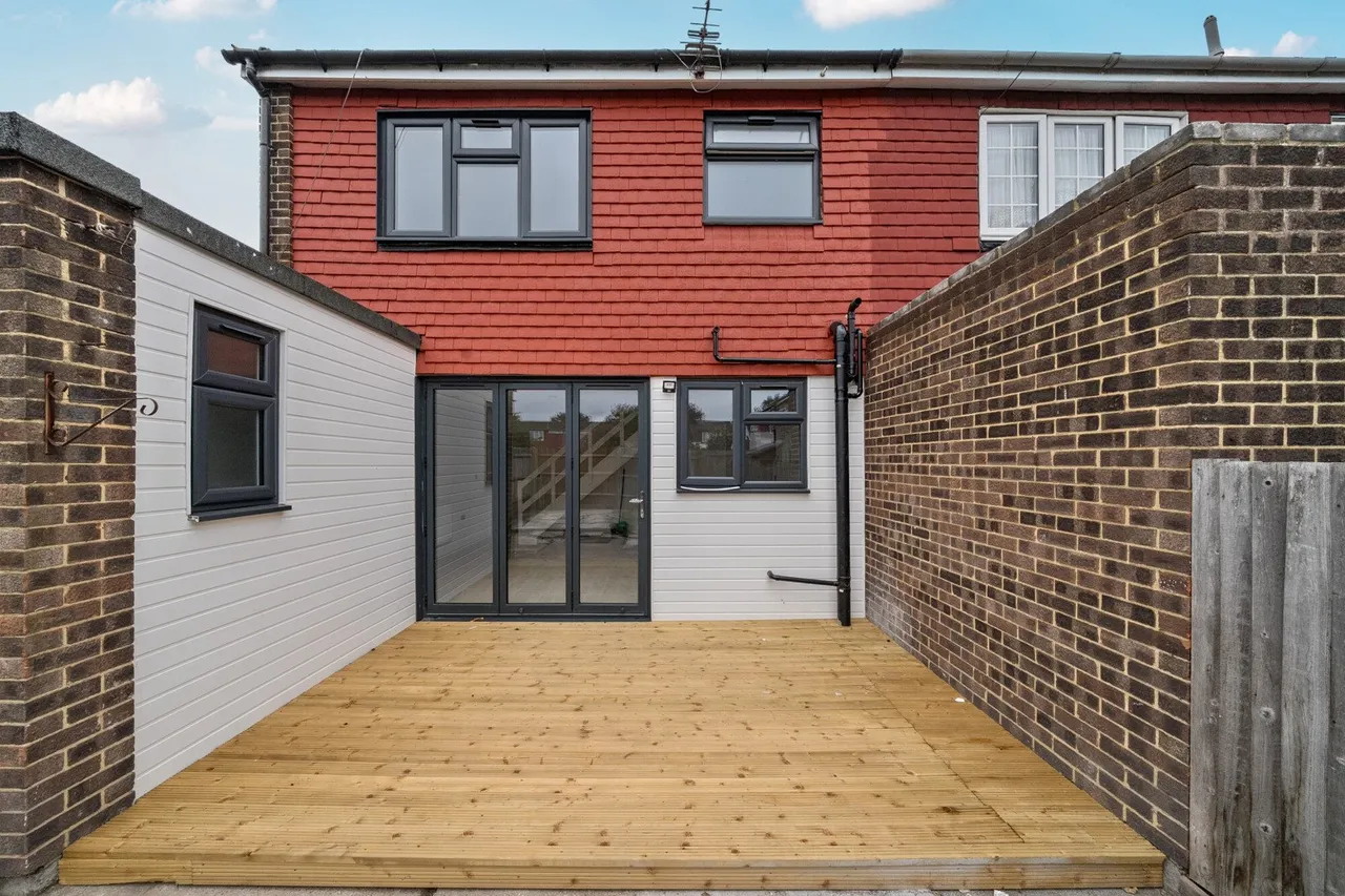 Bennett Close, DA16, photo 9