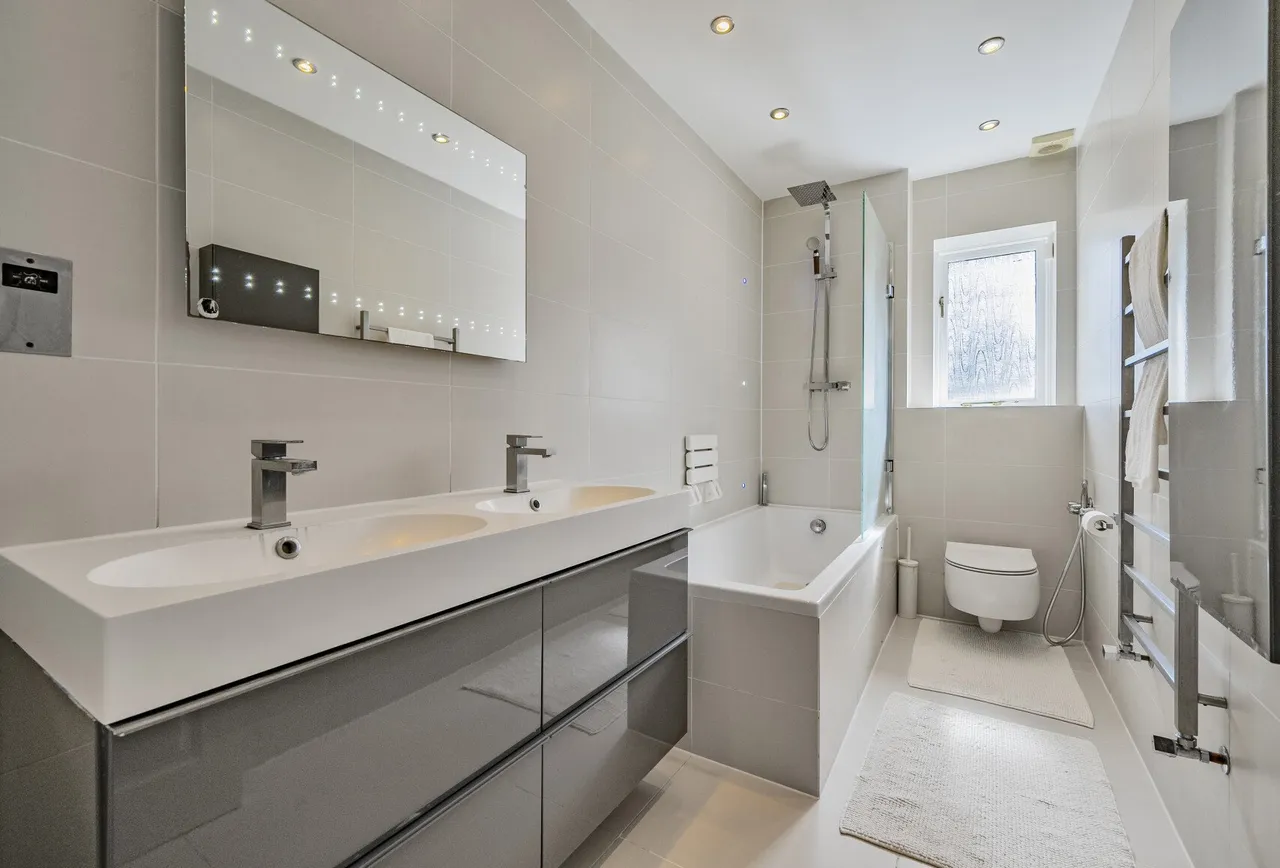 The Denningtons, Worcester Park, KT4 7PL, photo 18
