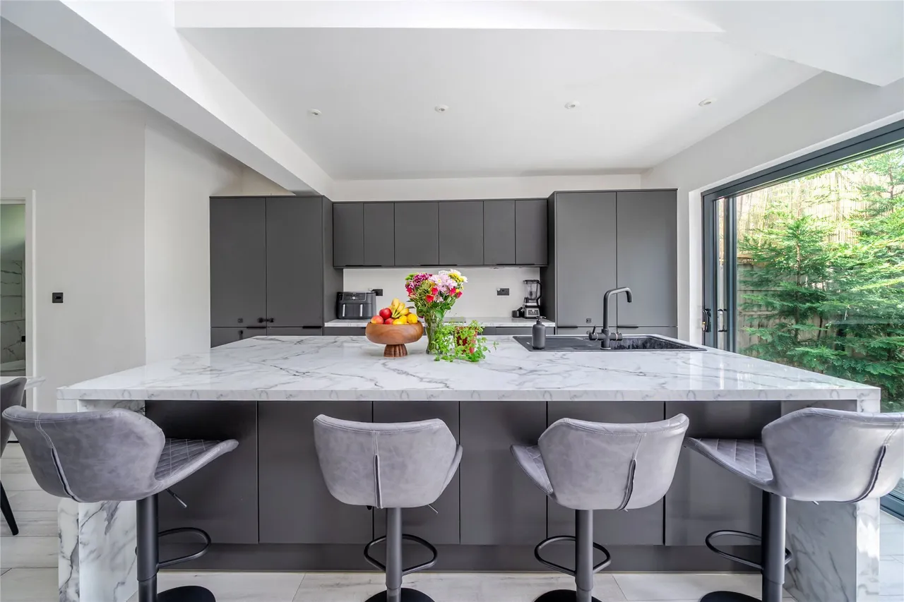 Aviemore Way, Beckenham, BR3, photo 5
