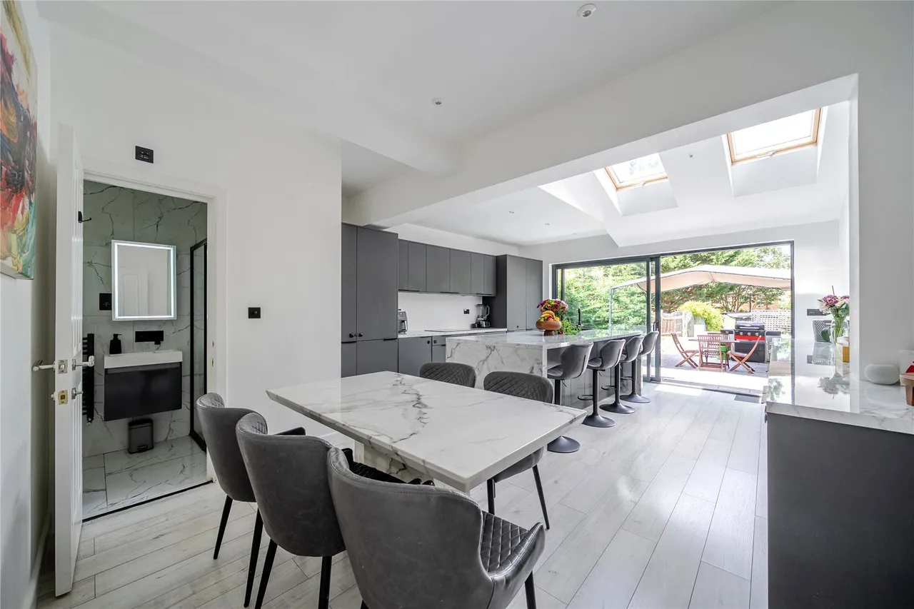 Aviemore Way, Beckenham, BR3, photo 2
