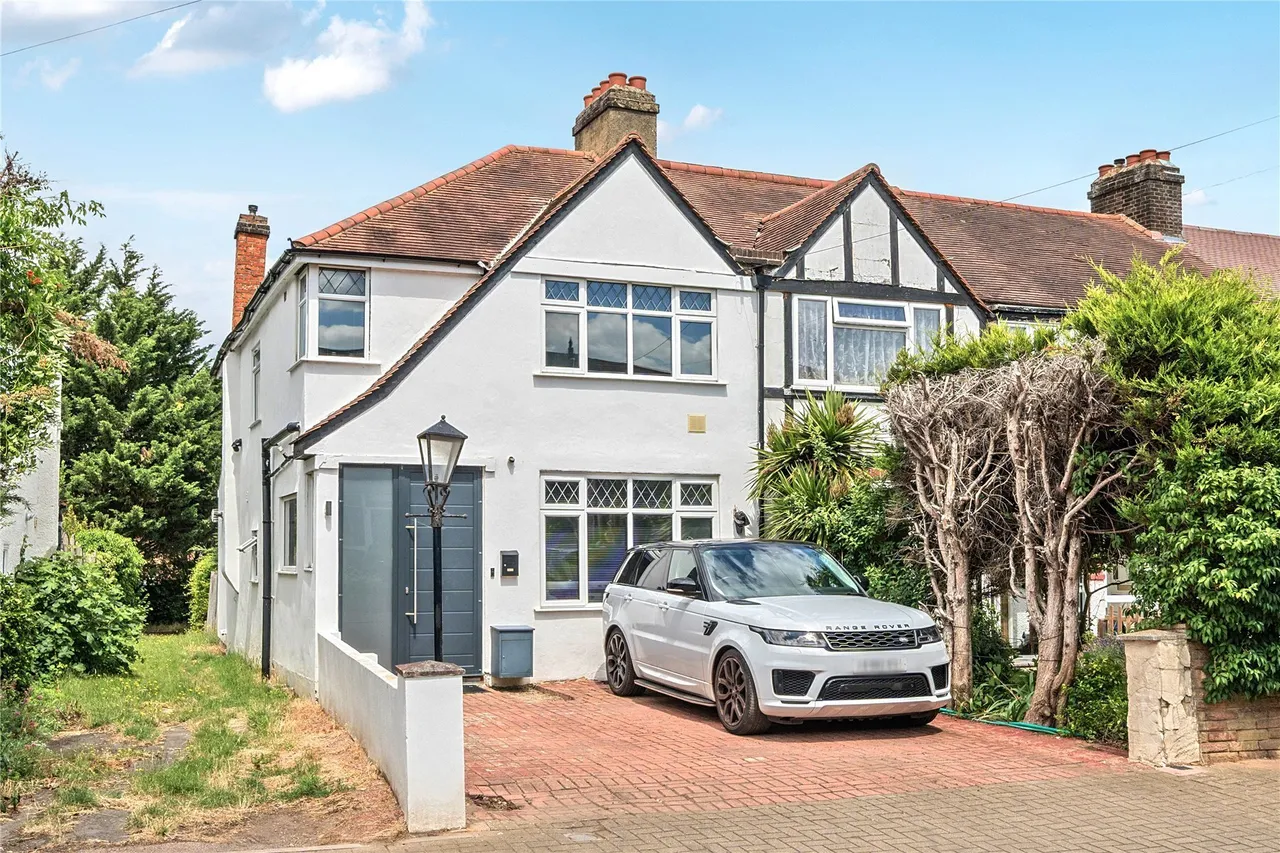 3 bed house for sale — Aviemore Way, Beckenham, BR3