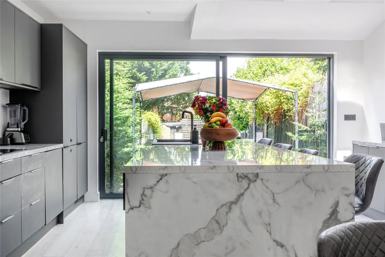Aviemore Way, Beckenham, BR3, photo 6