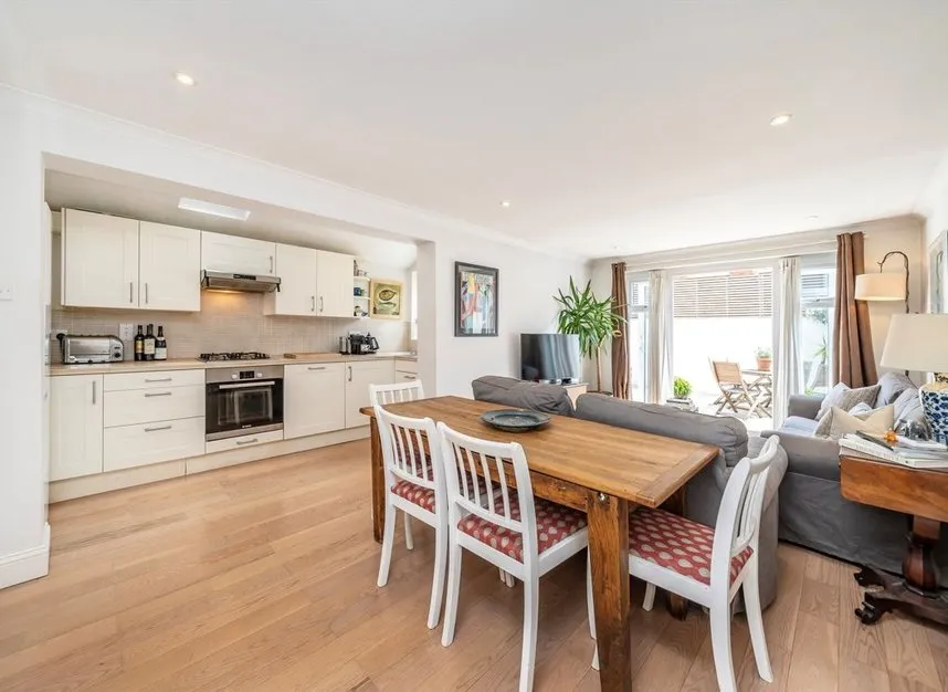 Grantham Road, Stockwell, SW9, photo 4