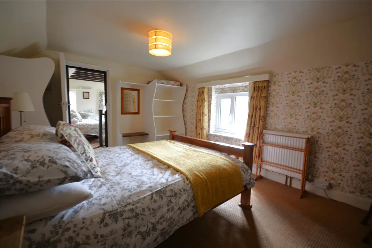 Newgrounds, Godshill, Fordingbridge, Hampshire, SP6 2LJ, photo 9