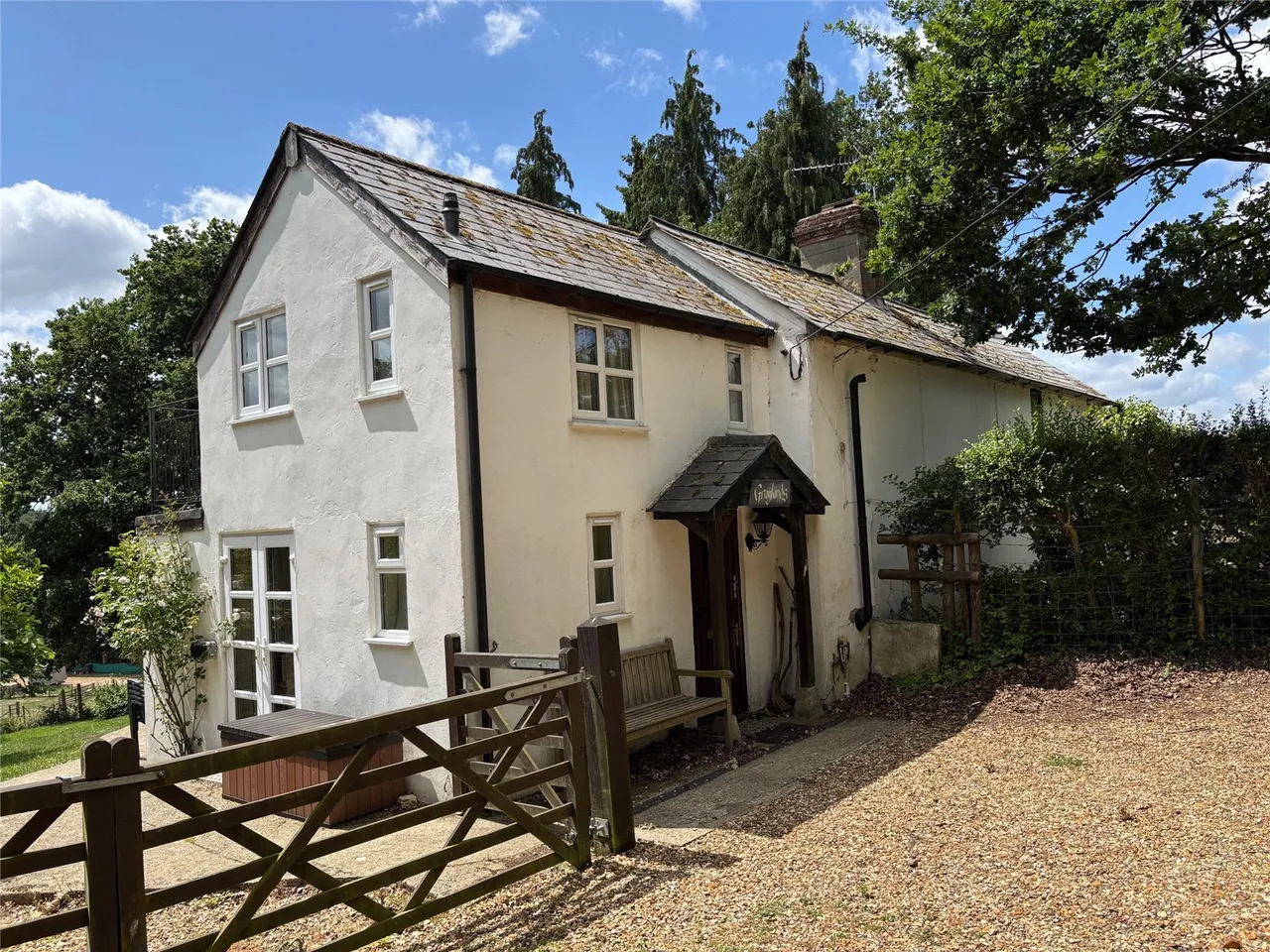 Newgrounds, Godshill, Fordingbridge, Hampshire, SP6 2LJ, photo 14