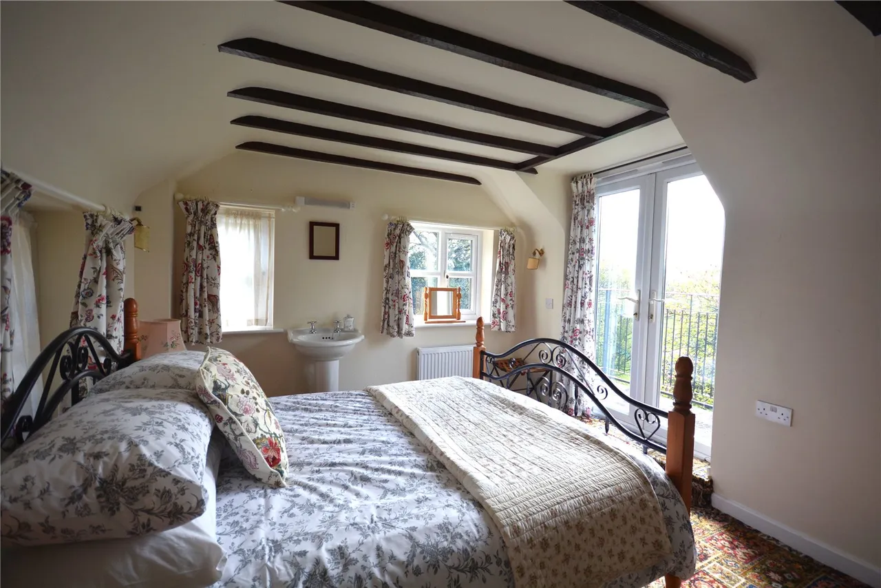 Newgrounds, Godshill, Fordingbridge, Hampshire, SP6 2LJ, photo 10