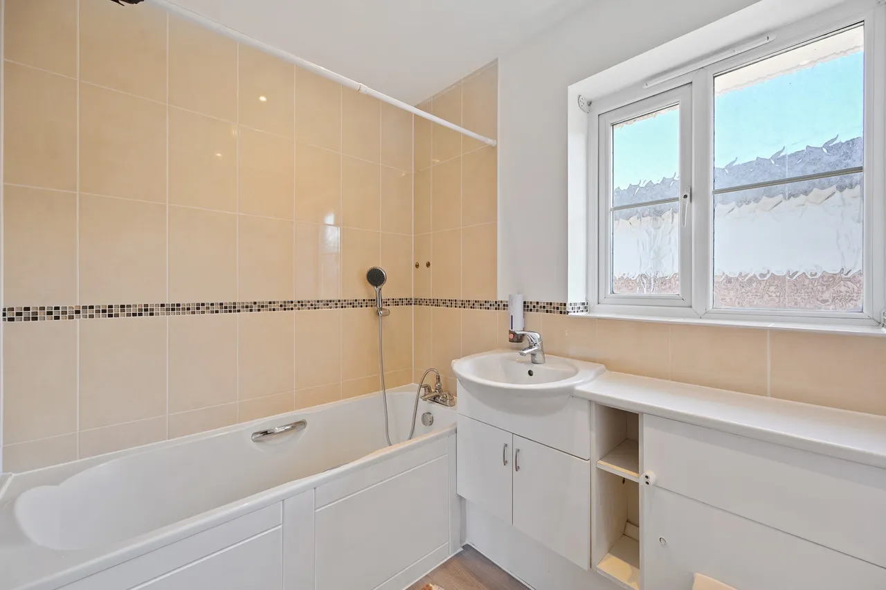 Mulberry Place, Harrow, HA2, photo 12