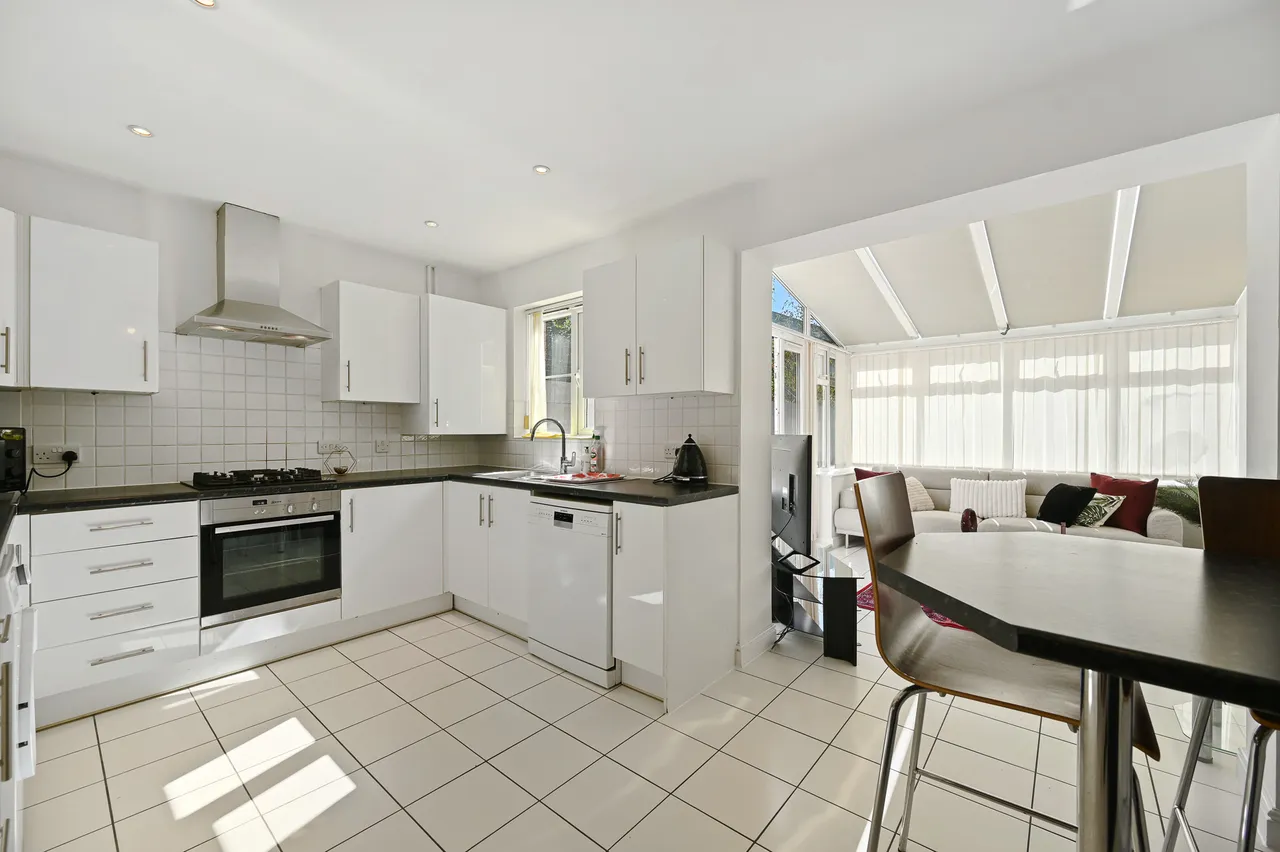 Mulberry Place, Harrow, HA2, photo 2