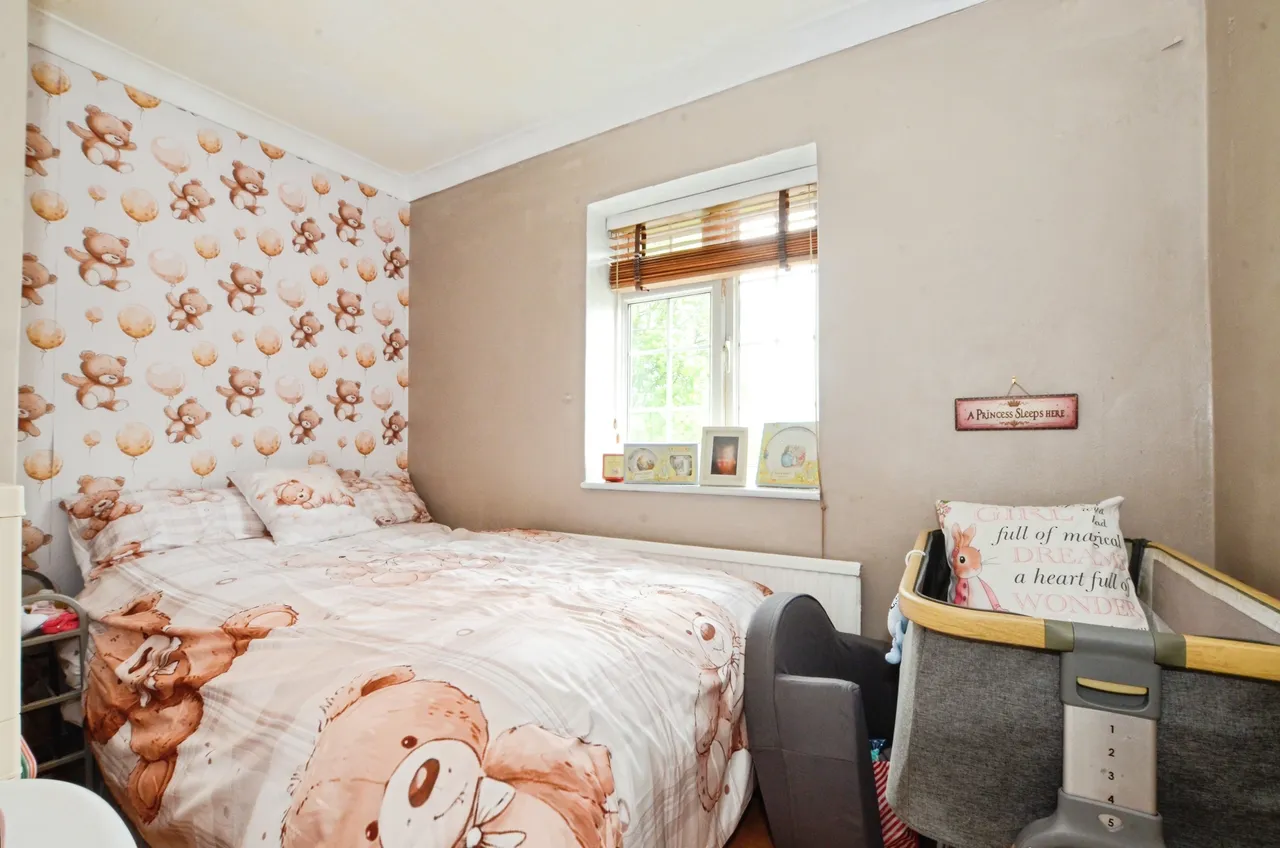 Springfield Gardens, Ruislip, HA4, photo 16