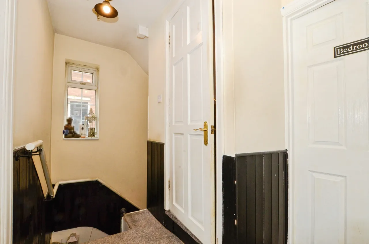 Springfield Gardens, Ruislip, HA4, photo 12