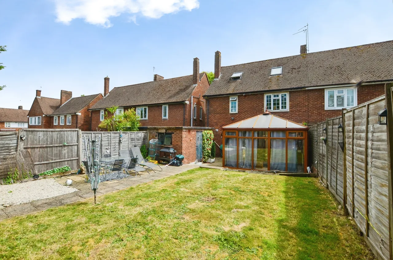 Springfield Gardens, Ruislip, HA4, photo 18