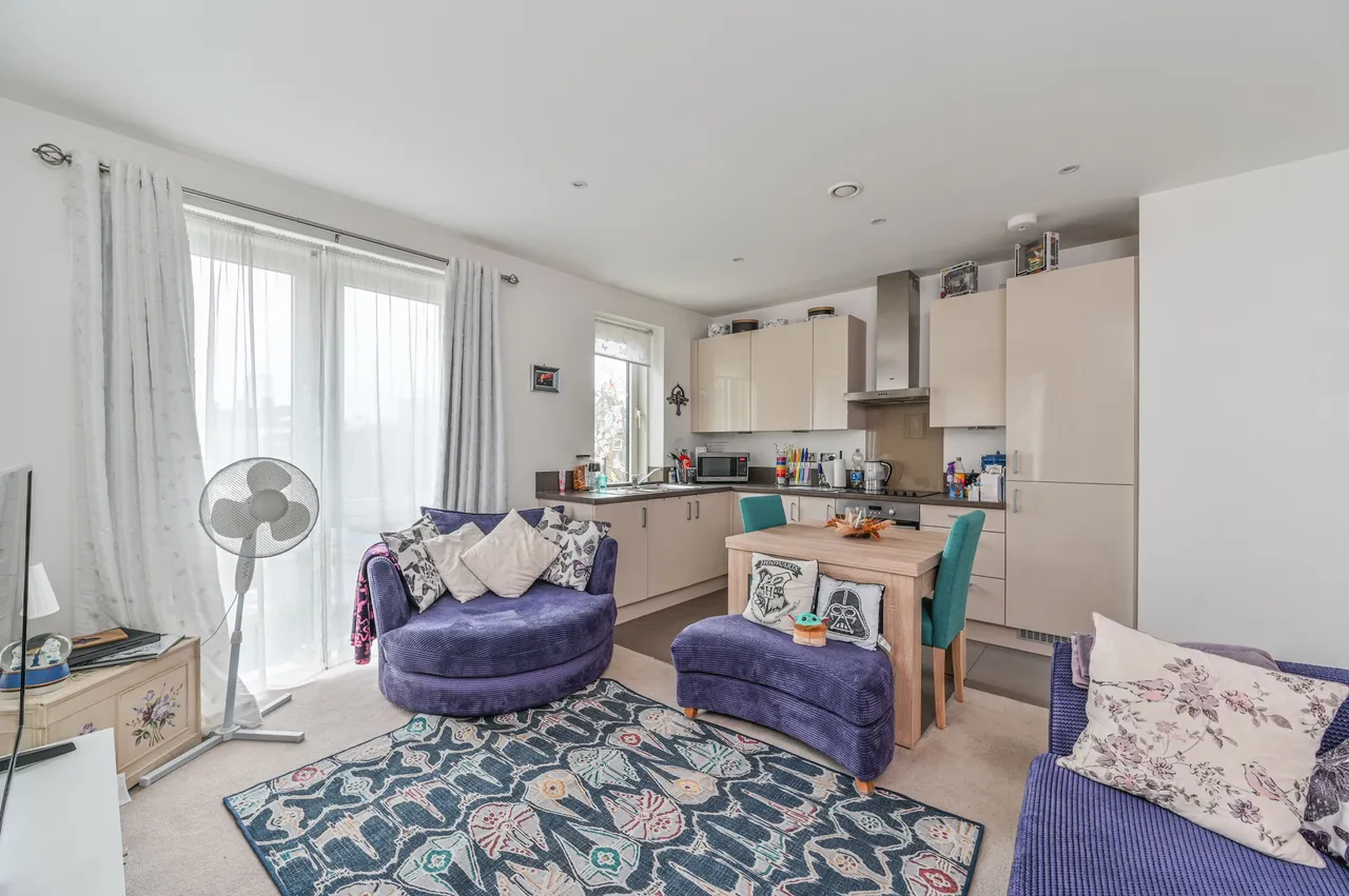 40% Share, 11 Jasmine House, Battersea Reach, Juniper Drive, London, photo 2