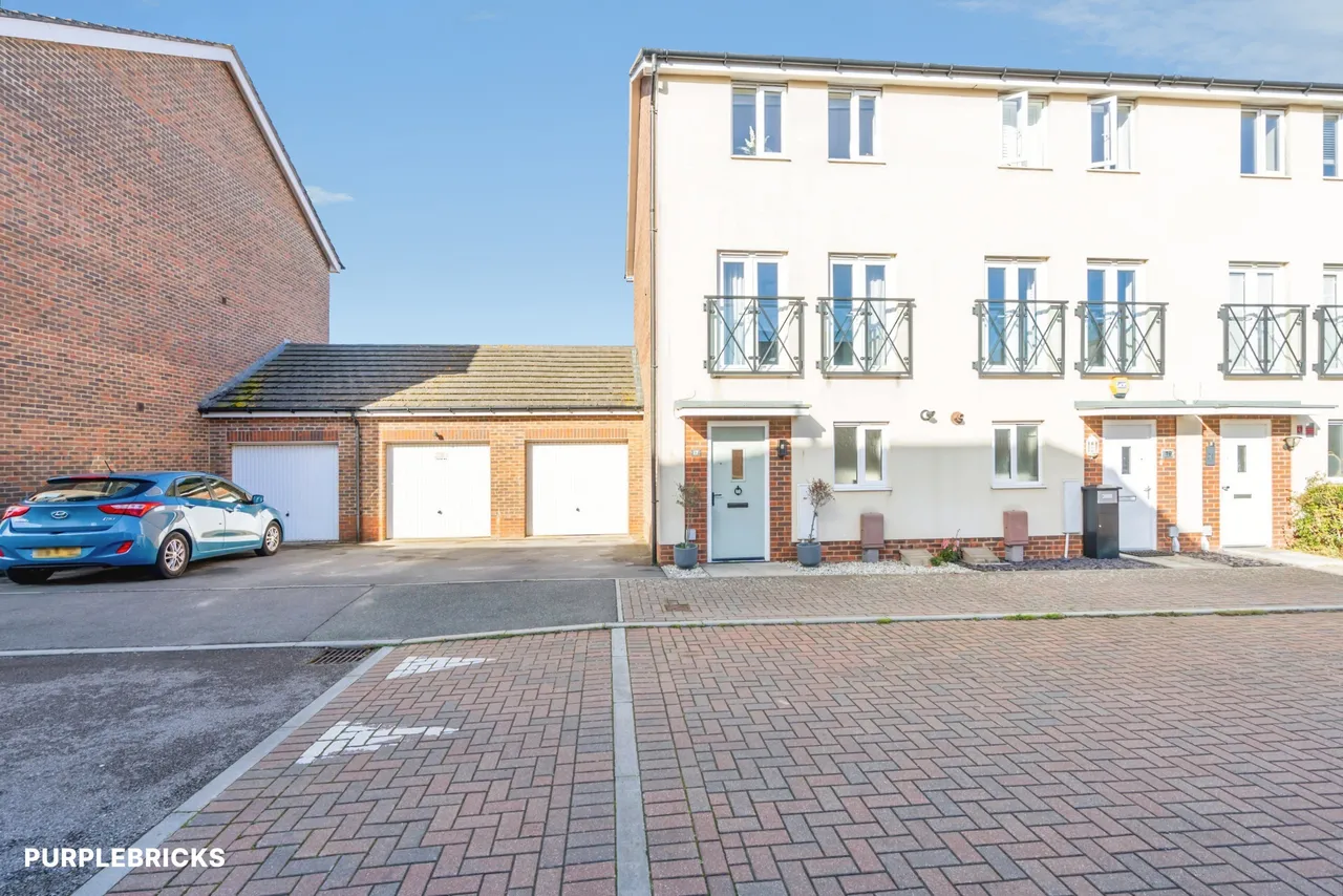 4 bed house for sale, Meaden Way, Bognor Regis, PO22