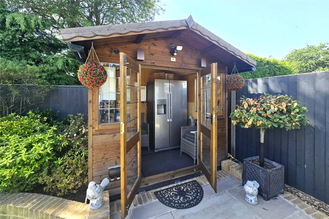 Pilgrims View, Ash Green, Surrey, GU12 6HU, photo 29