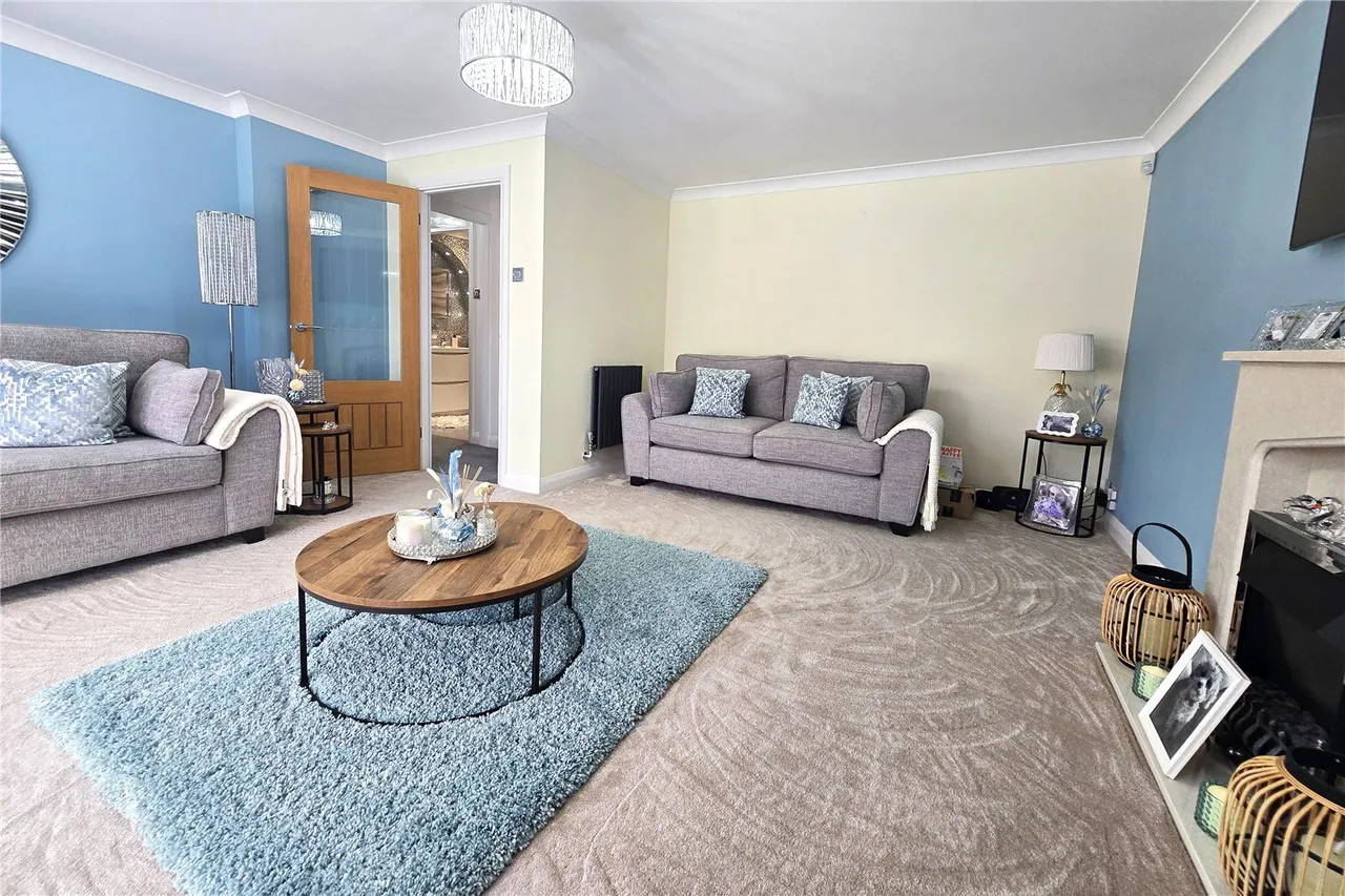 Pilgrims View, Ash Green, Surrey, GU12 6HU, photo 10