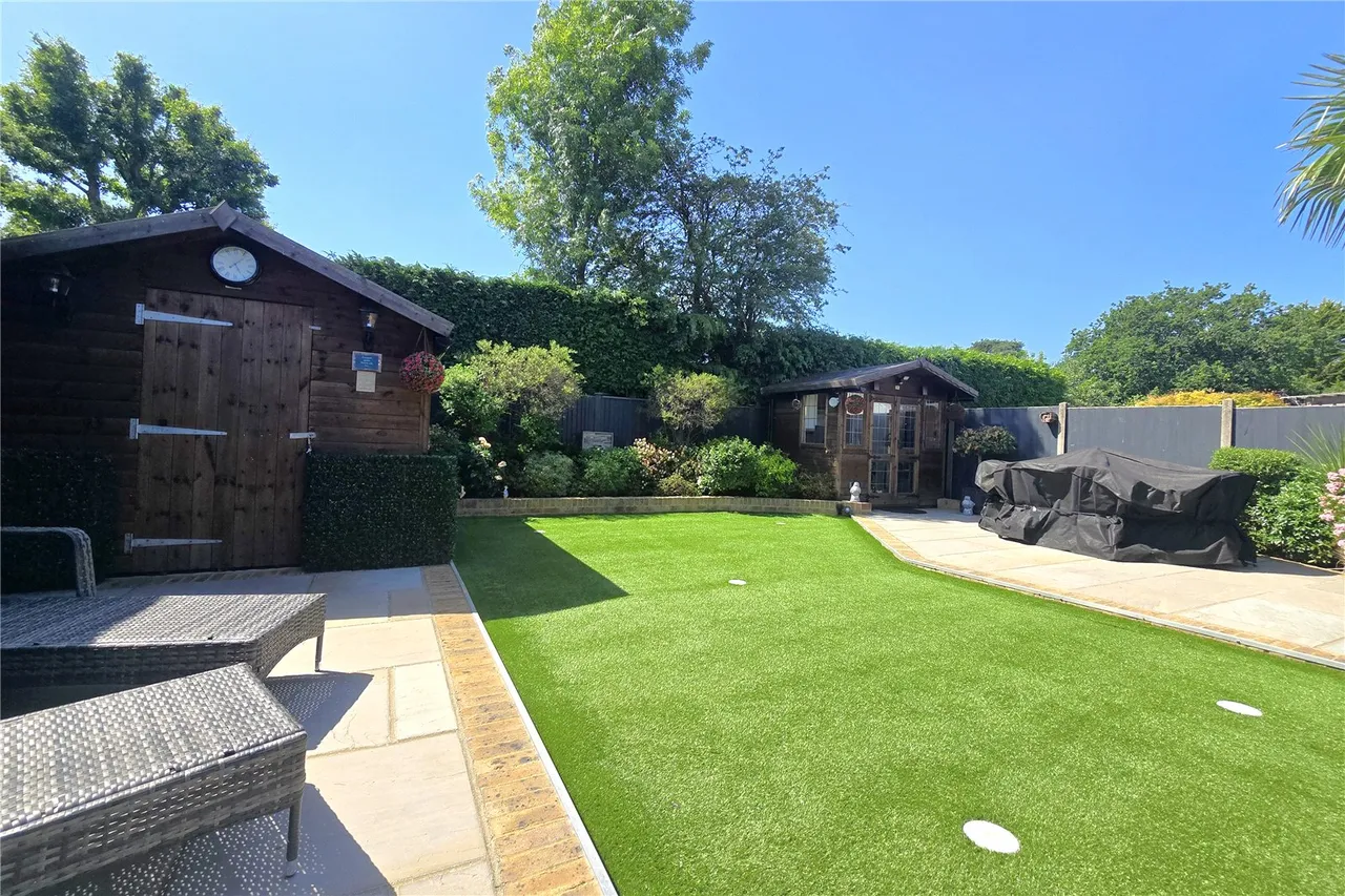 Pilgrims View, Ash Green, Surrey, GU12 6HU, photo 22