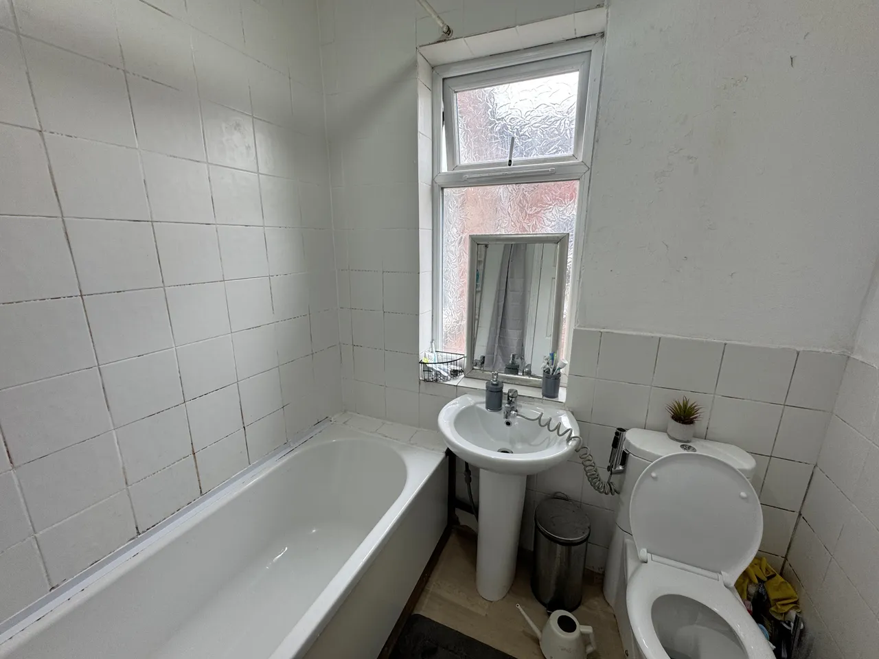 Delamere Road, Levenshulme, M19, photo 7