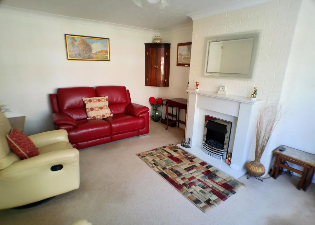 Croft Rise, East Bridgford, NG13, photo 5