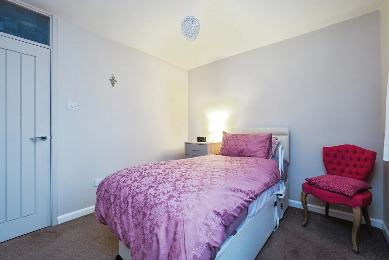 Bramcote Lane, Beeston, Nottingham, Nottinghamshire, NG9, photo 16