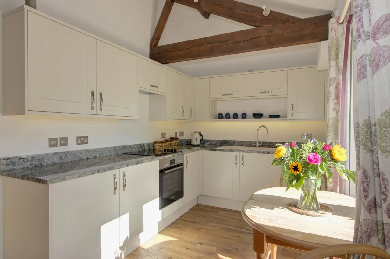 Poulshot, SN10, photo 17