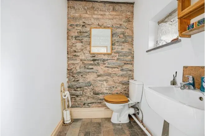 Pant Glas Road, Llansannan, LL16, photo 13