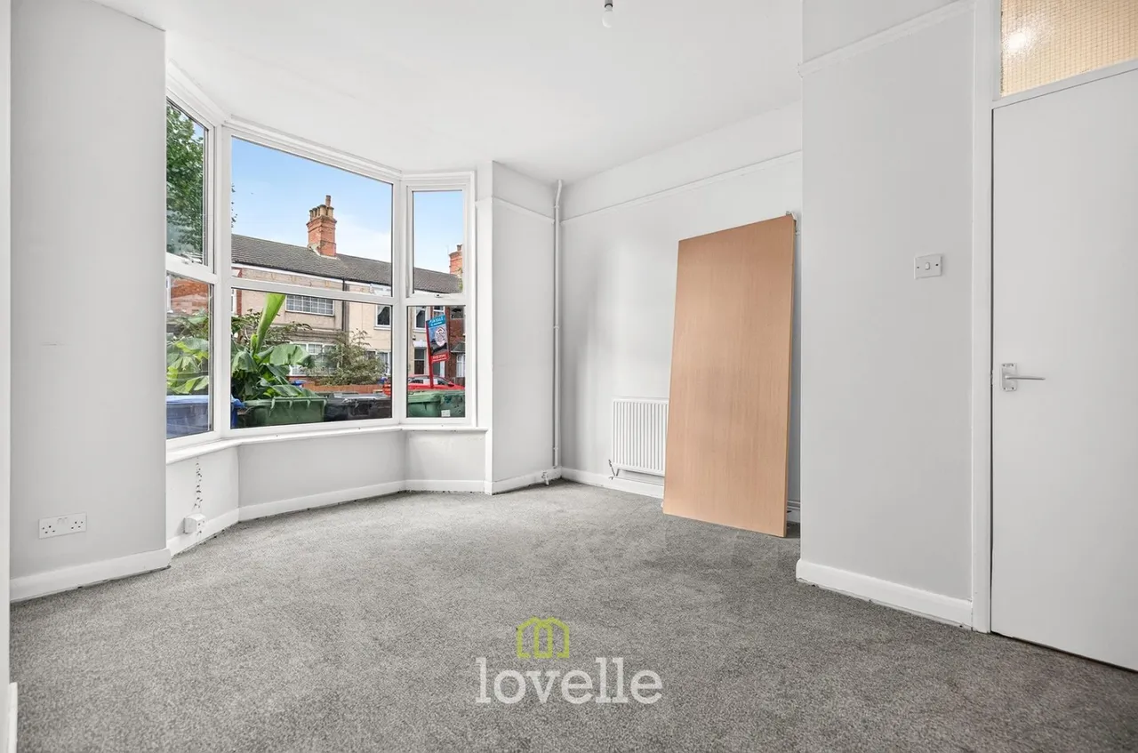 Hainton Avenue, Grimsby, DN32, photo 3