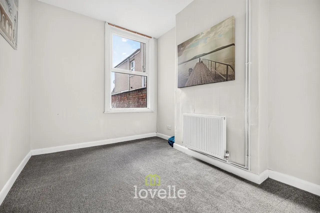 Hainton Avenue, Grimsby, DN32, photo 5