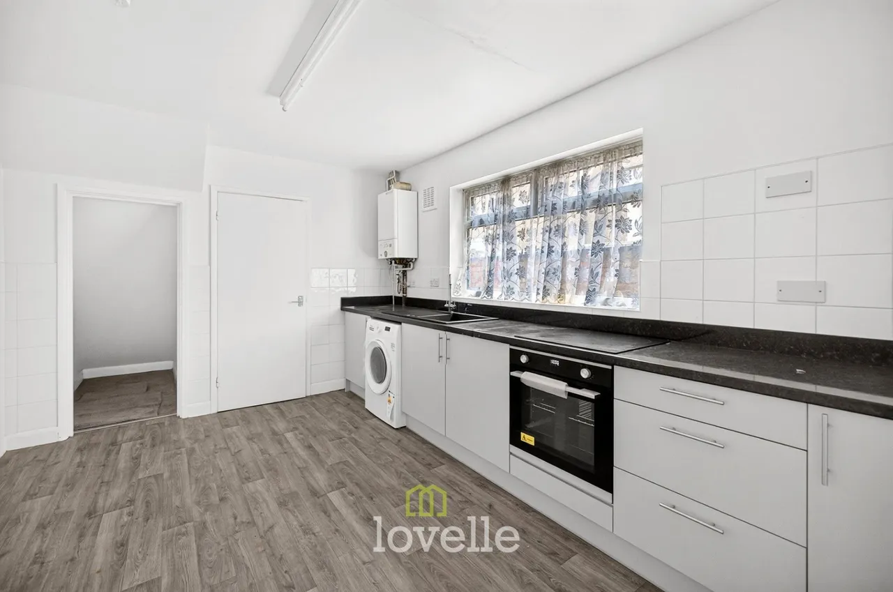 Hainton Avenue, Grimsby, DN32, photo 8