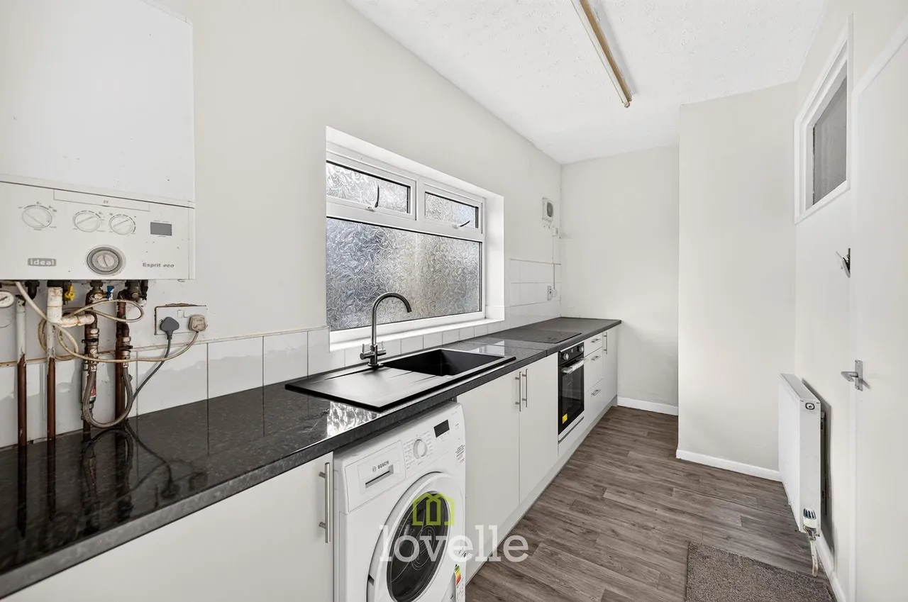 Hainton Avenue, Grimsby, DN32, photo 20