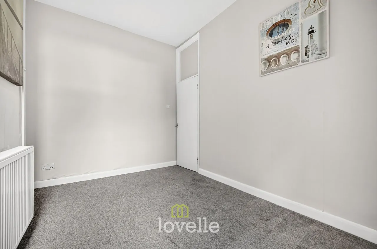 Hainton Avenue, Grimsby, DN32, photo 6