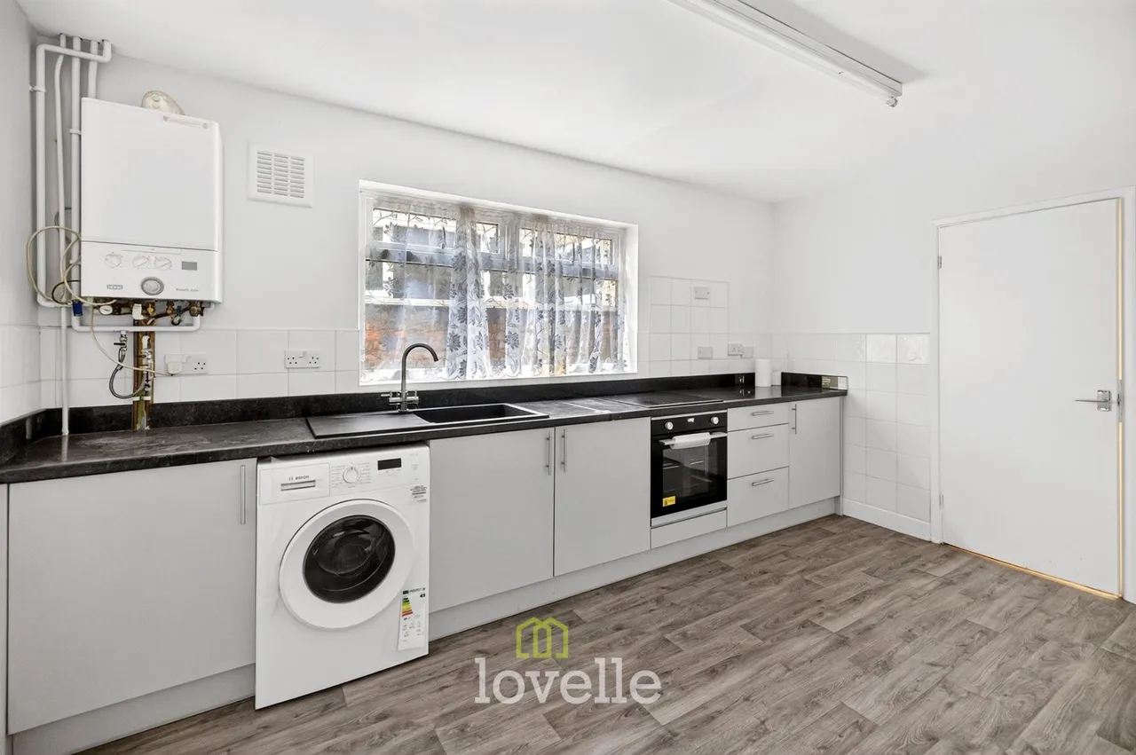 Hainton Avenue, Grimsby, DN32, photo 7