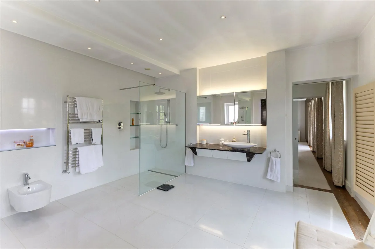 Priory Lane, London, SW15, photo 9