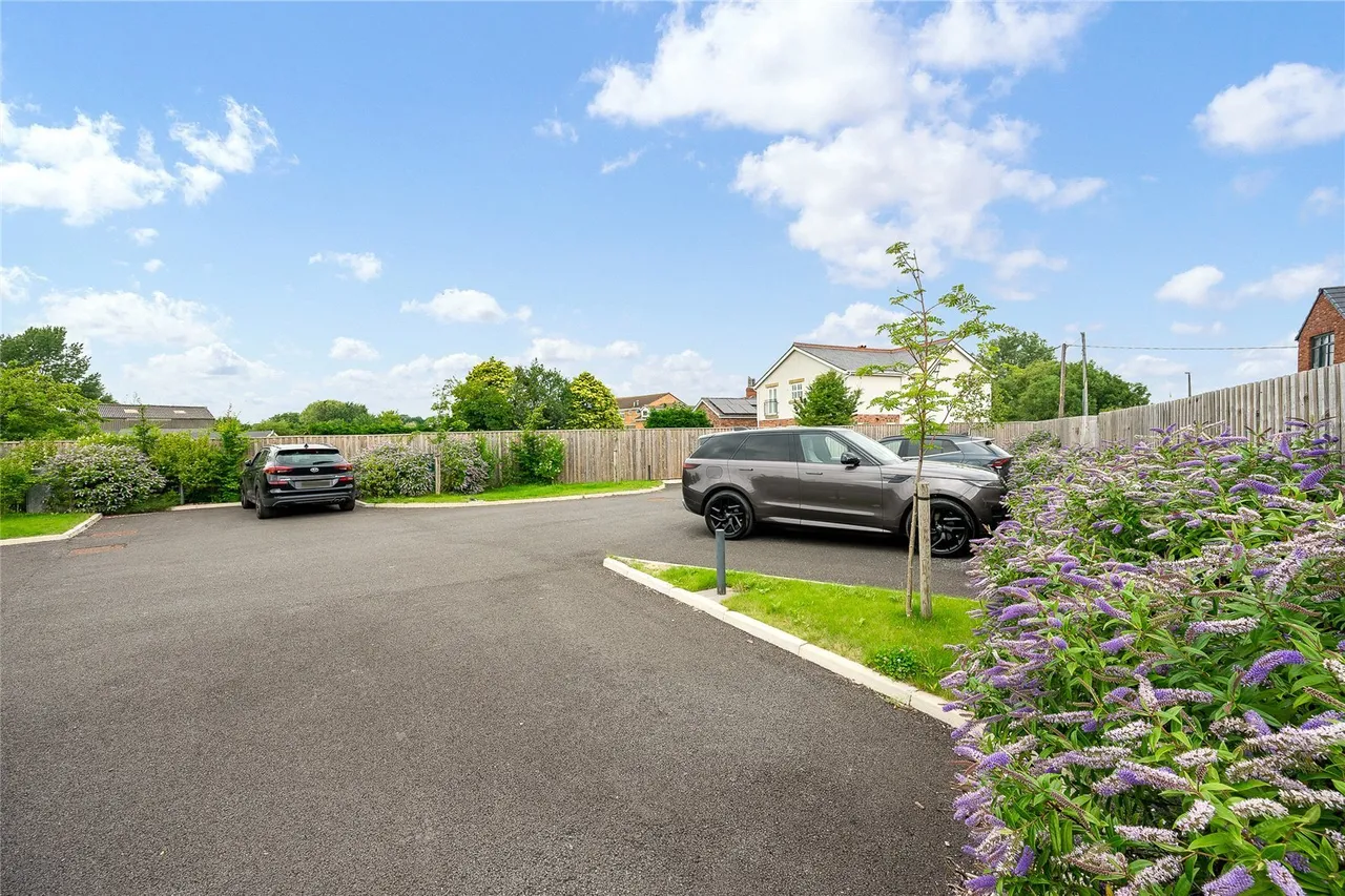 Summerwood Lane, Halsall, L39, photo 24