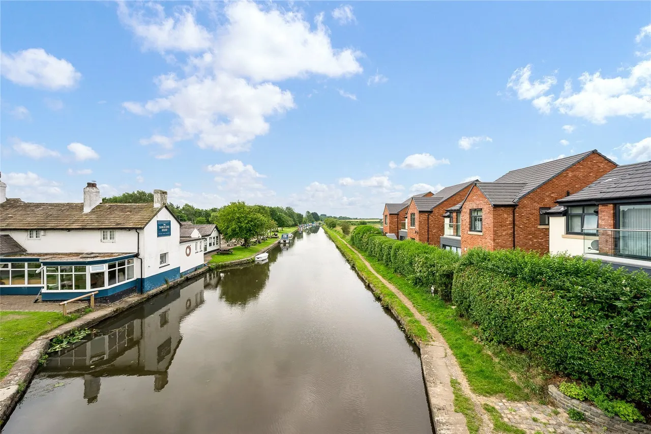 Summerwood Lane, Halsall, L39, photo 22