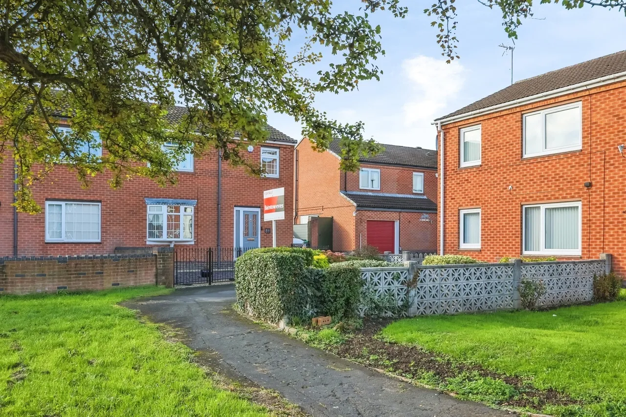 2 bed house for sale, Garrett Grove, Nethergate, NG11