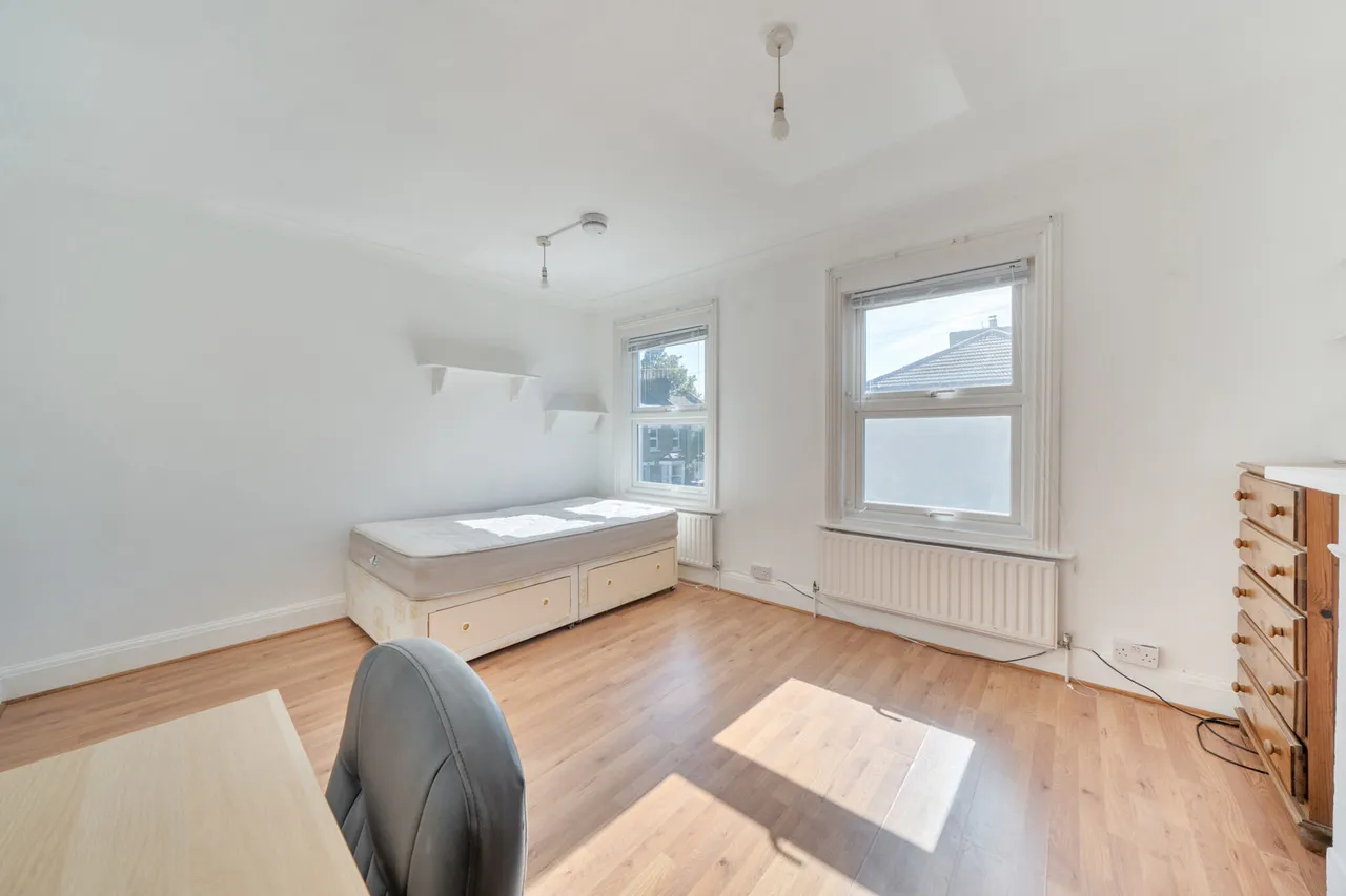 Bertrand Street, SE13, photo 9