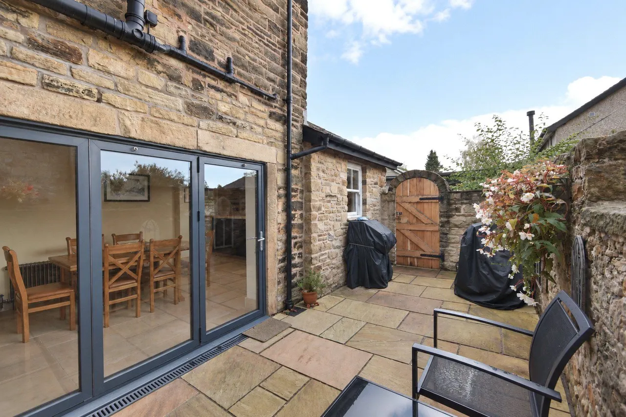 King Street, Whalley, BB7, photo 14
