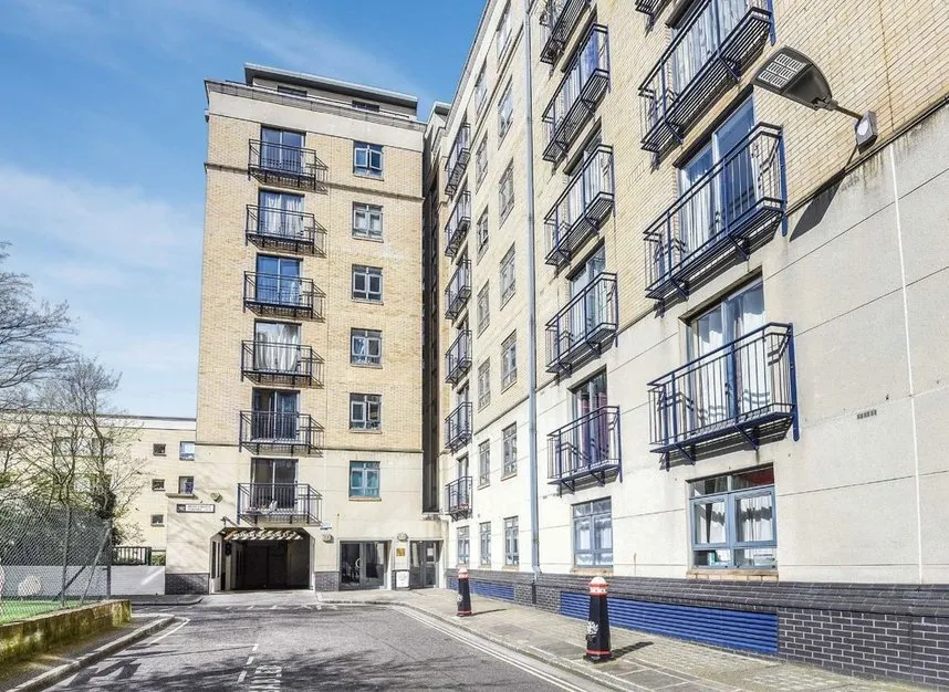 2 bed flat to rent, Bridgewater Square, Barbican, EC2Y